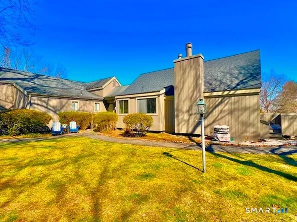 261 Agawam Drive #A, Stratford, CT 06614