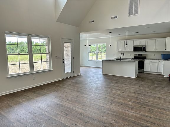 4th image of 186 Carole Anne Dr Lot 6B