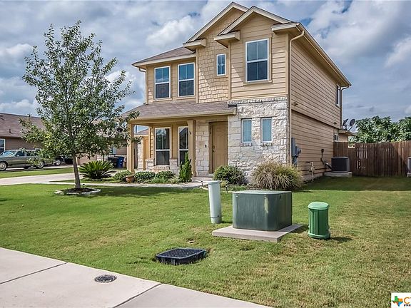 2nd image of 214 McCoy Ln