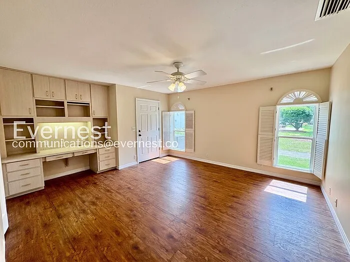 5609 Rosewall Cir — Photo 19