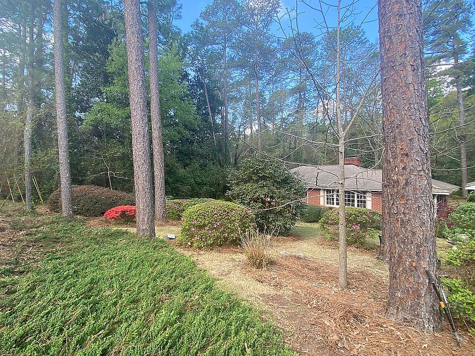 1st image of 821 E Rollingwood Rd