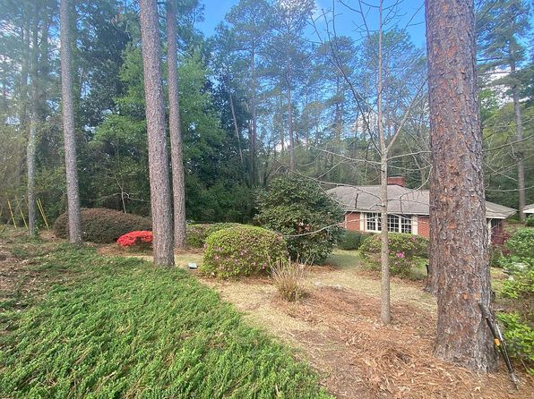 821 E Rollingwood Rd