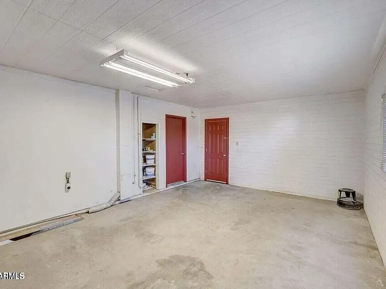 6310 W Berridge Ln — Photo 20