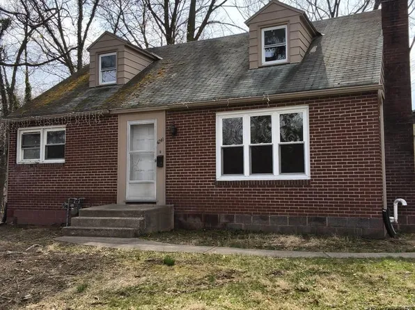 4249 Locust Ln, Harrisburg, PA 17109