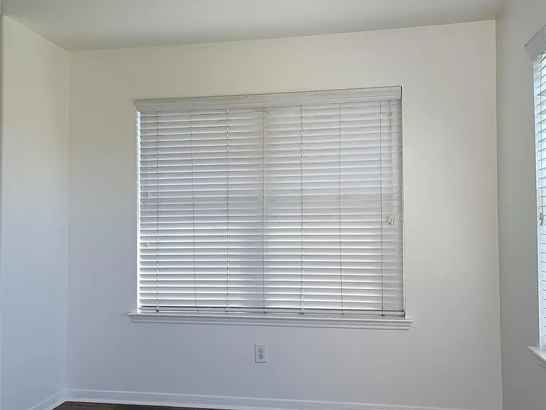 5618 Savannah Woods Ln — Photo 22