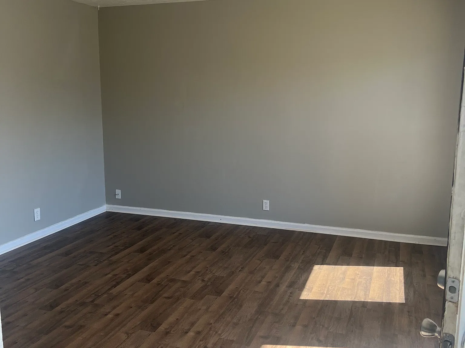 3421 Shagbark Rd — Photo 4