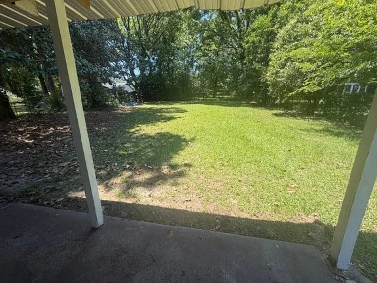 217 Townsend Dr — Photo 13
