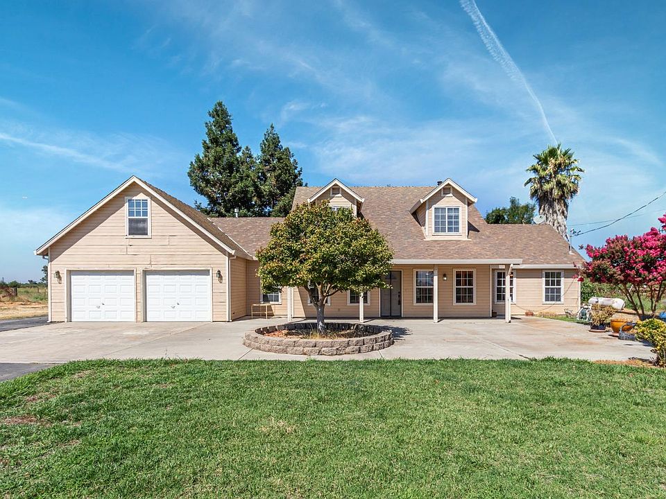1st image of 9763 Pioneer Ave