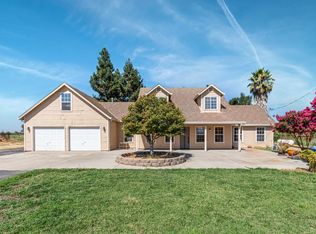 9763 Pioneer Ave, Oakdale, CA 95361