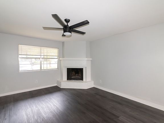 3rd image of 2437 Ramblewood Ct #1