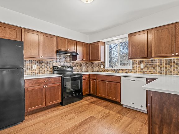 3rd image of 1302 N Gammon Rd