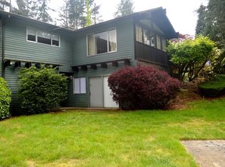 13029 NE 73rd St, Kirkland, WA 98033