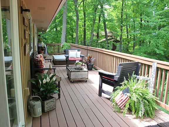 5th image of 1912 Woodsfield Dr