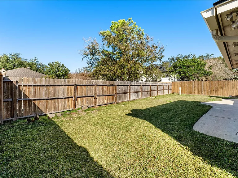 4626 Plantation Creek Dr — Photo 32