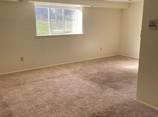 2455 Brook Ledge Rd APT 11B, Bridgeville, PA 15017