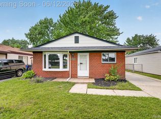 33484 Krauter St, Westland, MI 48185