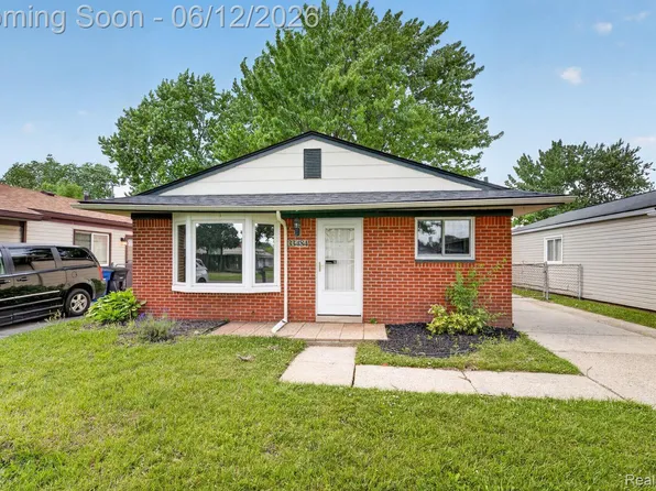 33484 Krauter St, Westland, MI 48185