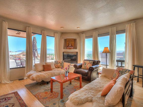 5th image of 1745 Cliffside Dr NW
