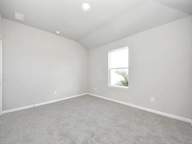 688 Swallow Dr — Photo 23