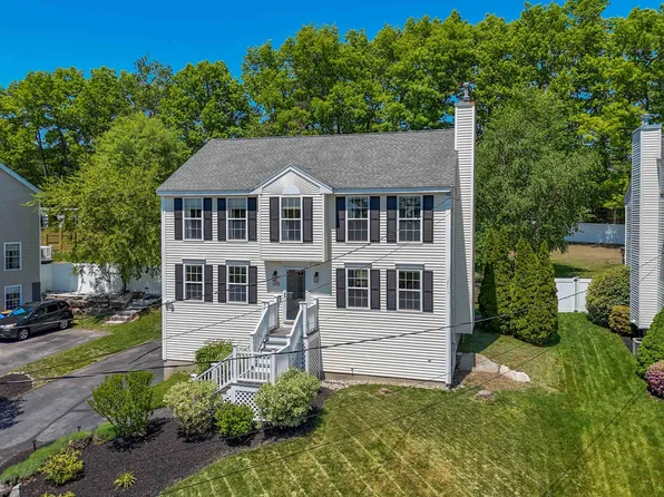335 Wellington Hill Road, Manchester, NH 03104