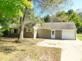 1239 Airport Rd, Niles, MI 49120