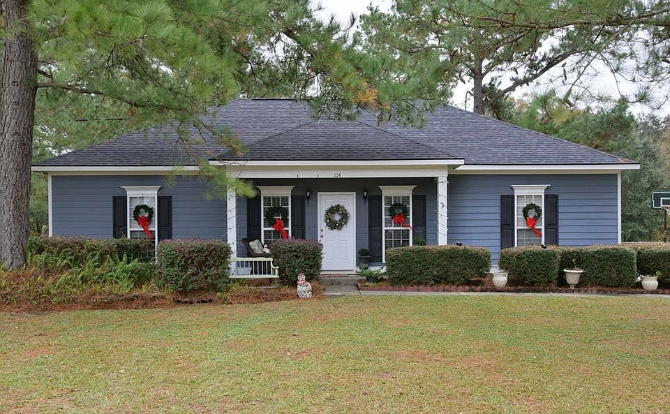 1st image of 104 Madeline Hill Ct