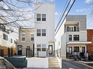 1181 Neal St NE, Washington, DC 20002