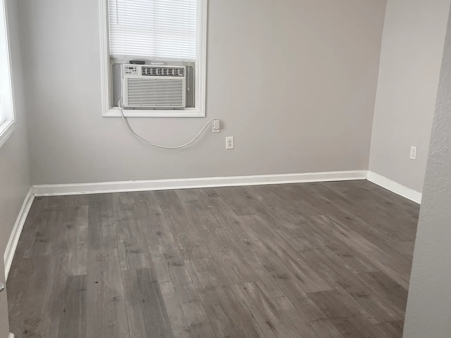 1 bed, $1,200 — Photo 3