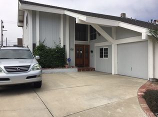 21581 Dakar Ln, Huntington Beach, CA 92646