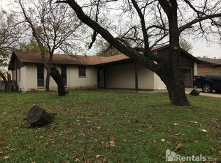 3272 Centennial Rd, Forest Hill, TX 76119