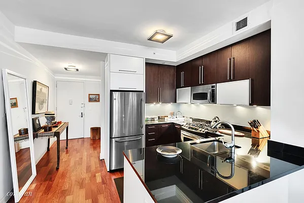Sold by Corcoran | media 2