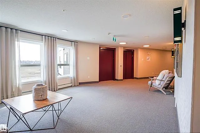 1506 Tamarack Blvd NW — Photo 16