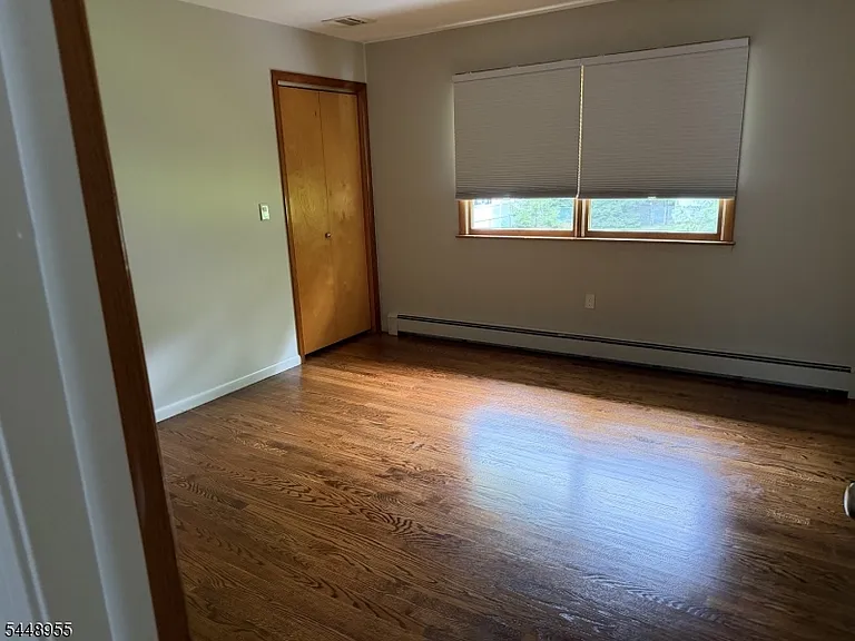 333 Ratzer Rd — Photo 9