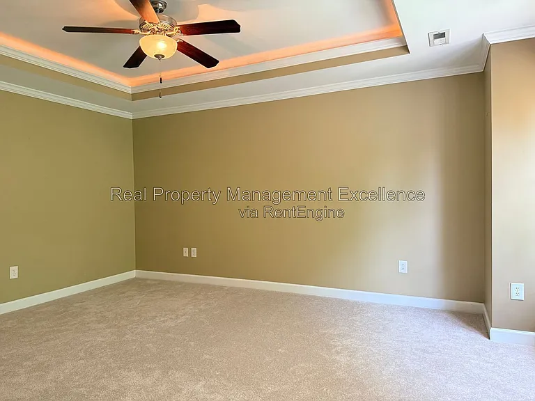 616 Lake Artesia Ln — Photo 30