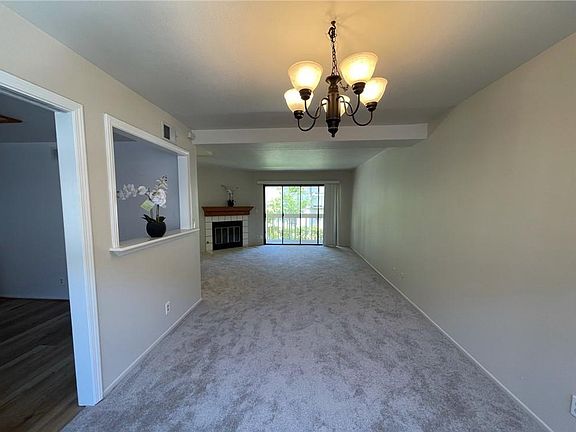 4th image of 26104 Alizia Canyon Dr Unit C