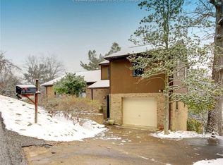 816 Byus Dr, Charleston, WV 25311