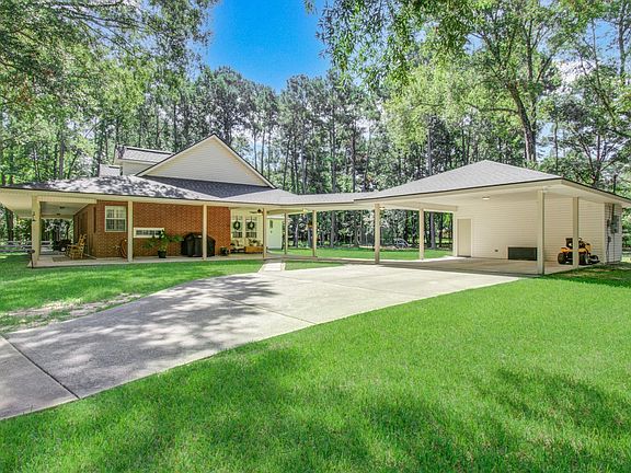 3rd image of 5423 Country Ct