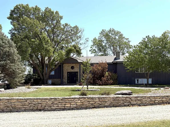 2350 Eden Rd, Abilene, KS 67410