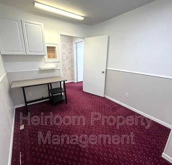 1823 Belknap St #COMMERCIAL — Photo 12