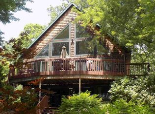 W10029 Eagle Bluff Ct, Portage, WI 53901