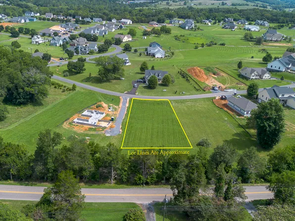 Lilly Bell Dr, Lexington, VA 24450