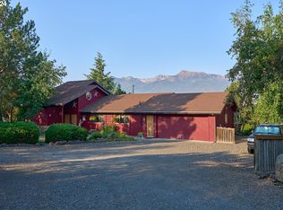 808 E Greenwood St, Enterprise, OR 97828