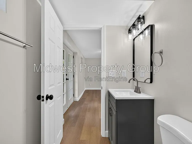13 S Perry Cir — Photo 26