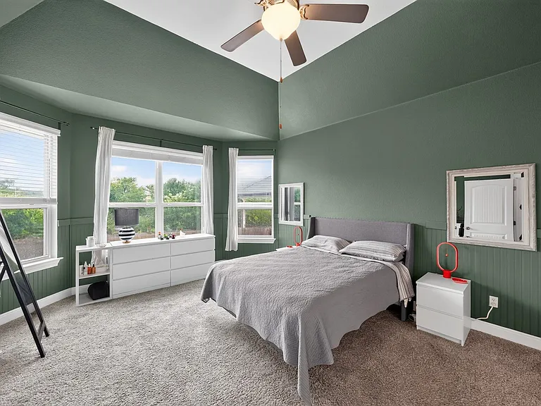 208 Windom Way — Photo 9