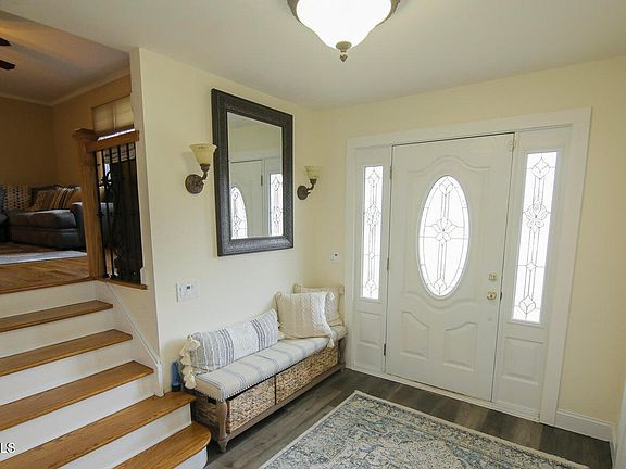 3rd image of 35 Birmingham Drive