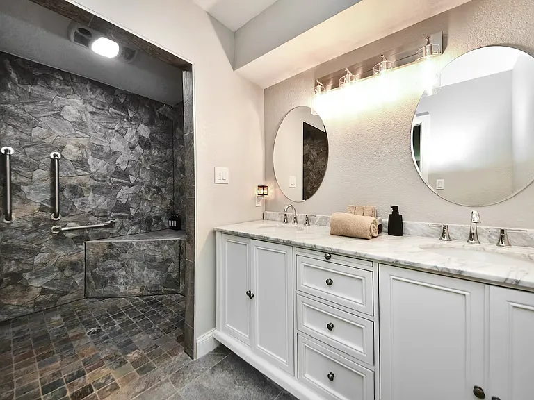 611 Sycamore Dr — Photo 19