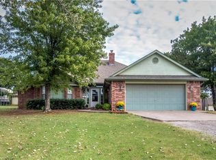 1818 Logans Run, Chandler, OK 74834