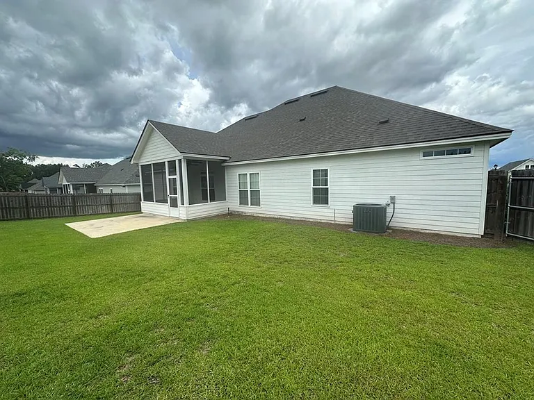 4953 Hatfield Cir — Photo 18