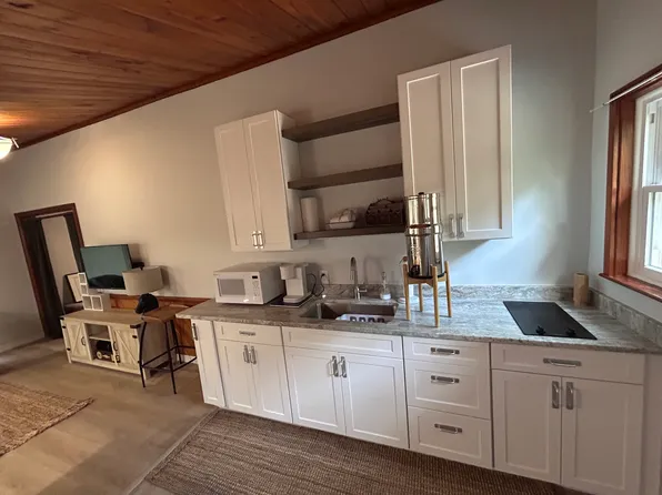 12498 W Highway 318 #1, Williston, FL 32696