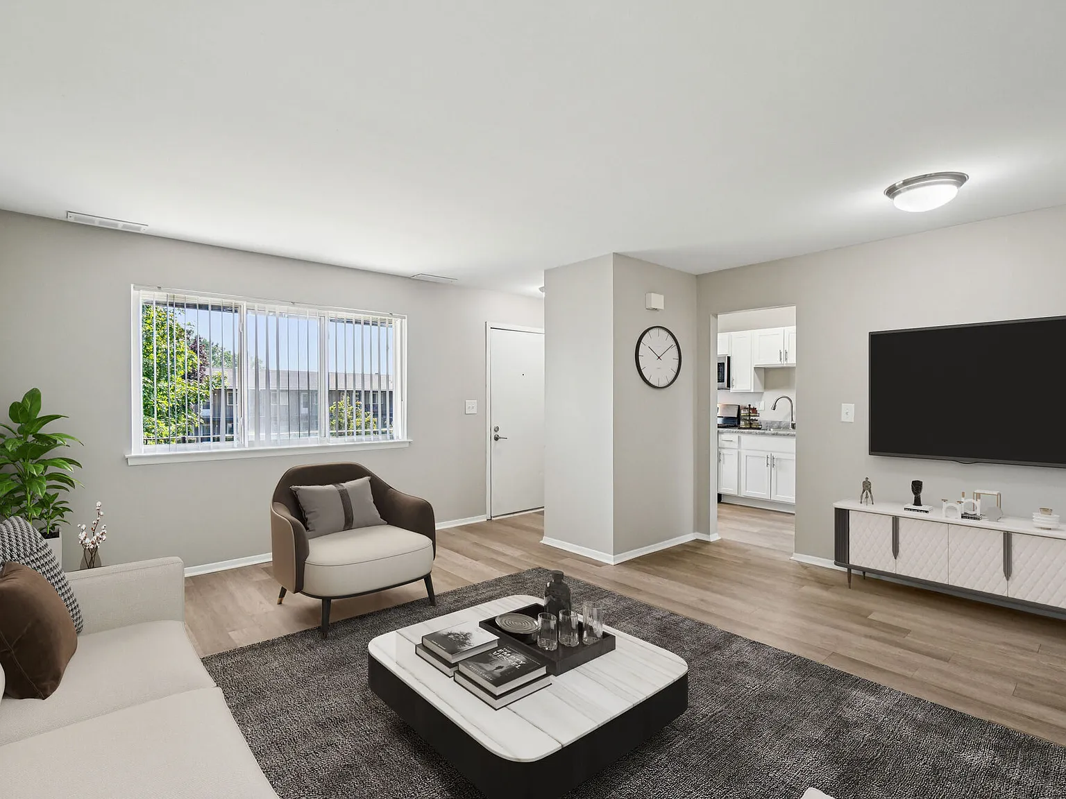 Stoneybrooke Apartments — Photo 3